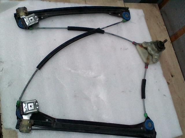 bontott VW POLO IV Bal első Ablakemelő Szerkezet (Mechanikus)