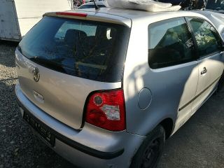 bontott VW POLO IV Bal első Ajtó Szigetelés