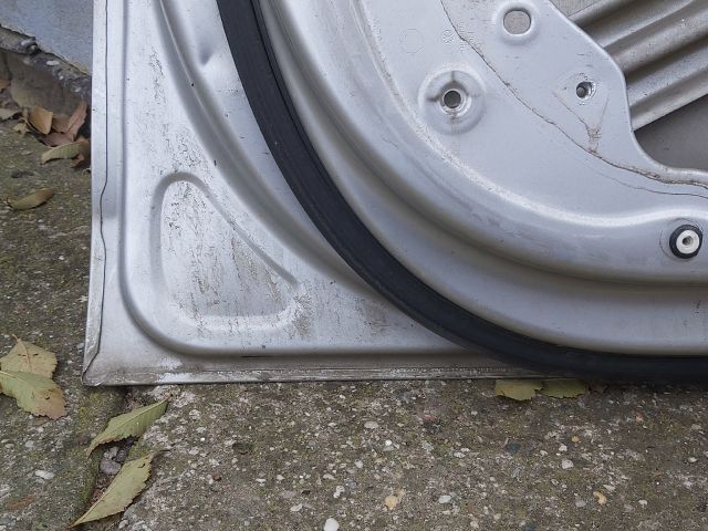 bontott VW POLO IV Bal első Ajtó (Üres lemez)