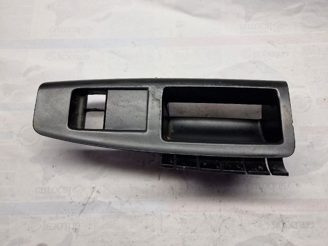 bontott VW POLO IV Bal első Ajtóbehúzó