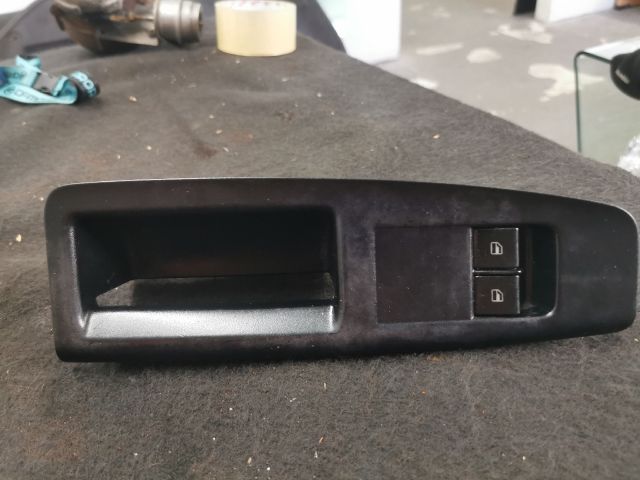 bontott VW POLO IV Bal első Ajtóbehúzó