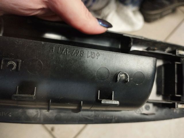 bontott VW POLO IV Bal első Ajtóbehúzó