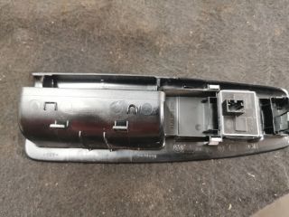 bontott VW POLO IV Bal első Ajtóbehúzó