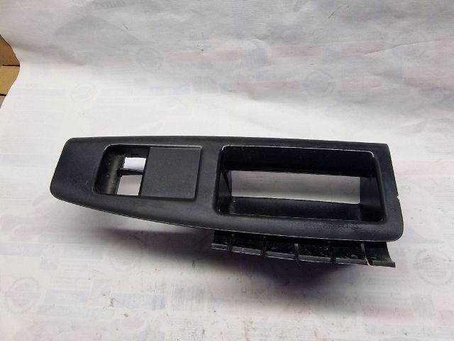 bontott VW POLO IV Bal első Ajtóbehúzó