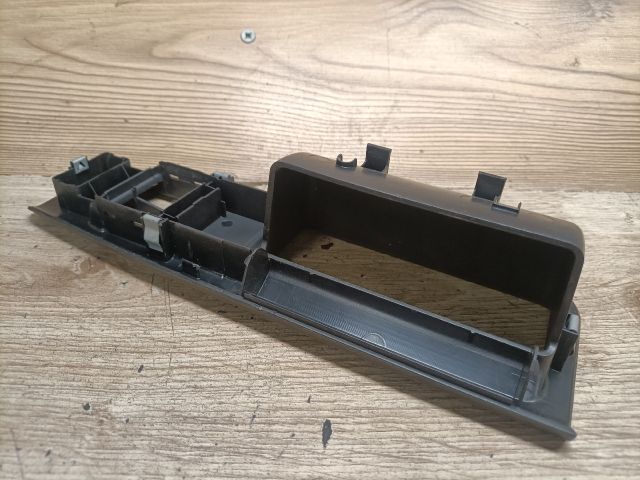 bontott VW POLO IV Bal első Ajtóbehúzó