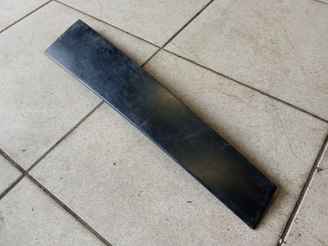 bontott VW POLO IV Bal első Ajtókeret Burkolat