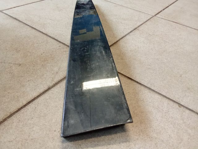 bontott VW POLO IV Bal első Ajtókeret Burkolat