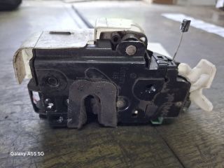 bontott VW POLO IV Bal első Ajtózár