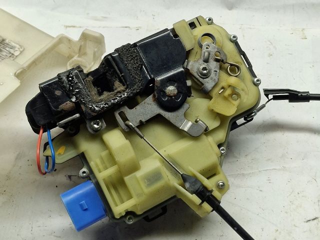 bontott VW POLO IV Bal első Ajtózár