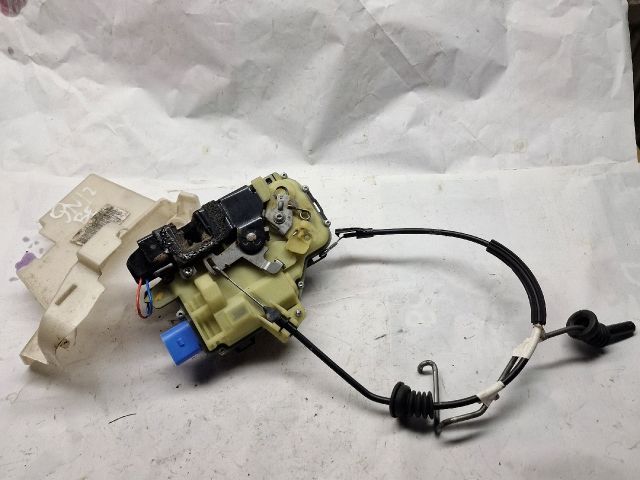 bontott VW POLO IV Bal első Ajtózár