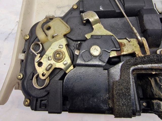 bontott VW POLO IV Bal első Ajtózár