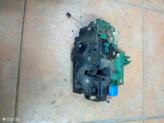 bontott VW POLO IV Bal első Ajtózár