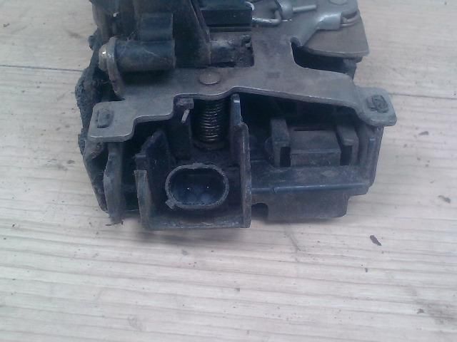 bontott VW POLO IV Bal első Ajtózár