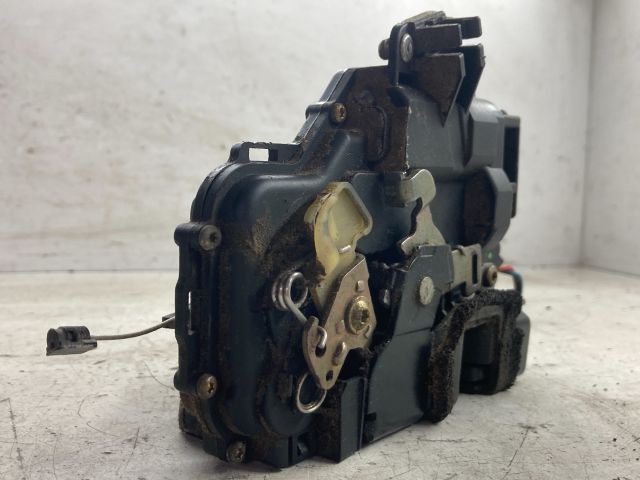 bontott VW POLO IV Bal első Ajtózár