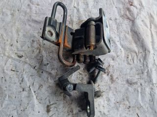 bontott VW POLO IV Bal első Alsó Zsanér