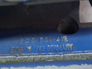 bontott VW POLO IV Bal első Alsó Zsanér