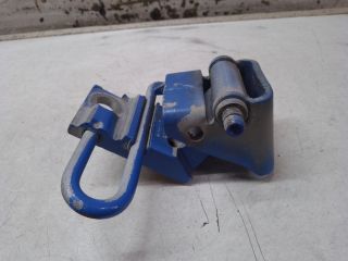 bontott VW POLO IV Bal első Alsó Zsanér