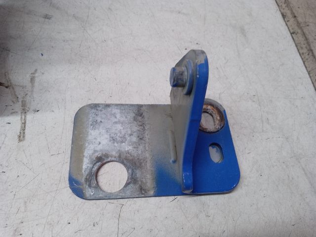 bontott VW POLO IV Bal első Alsó Zsanér