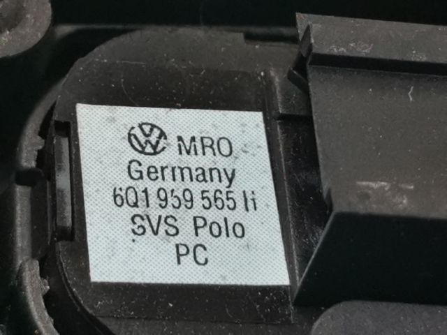 bontott VW POLO IV Bal első Belső Kilincs