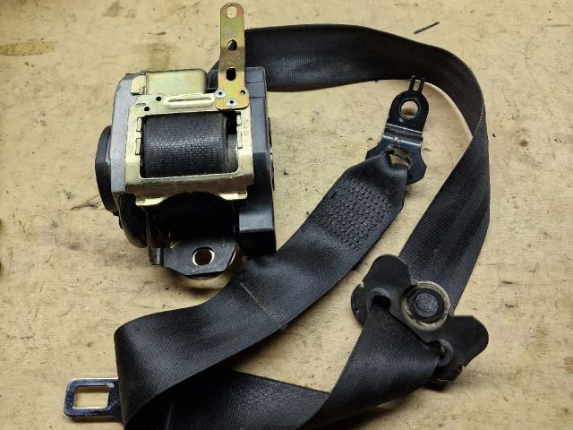 bontott VW POLO IV Bal első Biztonsági Öv