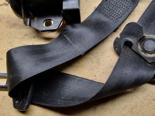 bontott VW POLO IV Bal első Biztonsági Öv