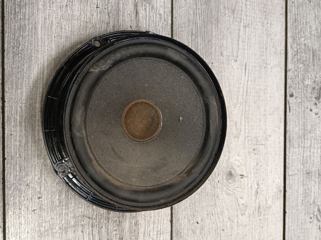 bontott VW POLO IV Bal első Hangszóró