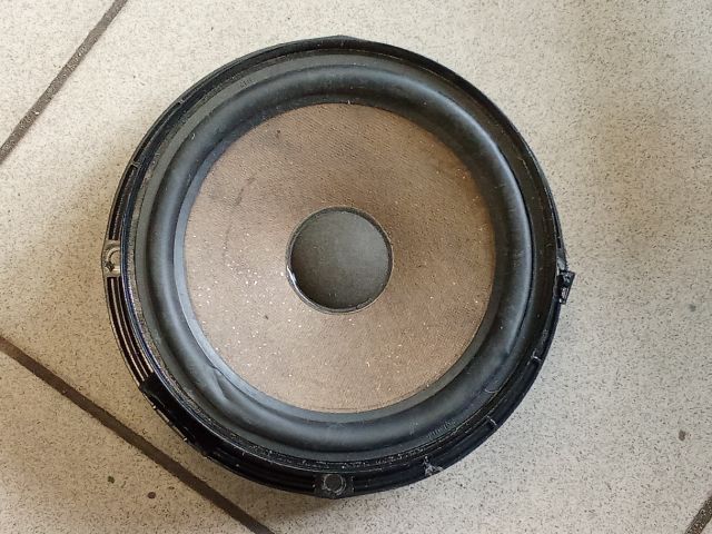 bontott VW POLO IV Bal első Hangszóró