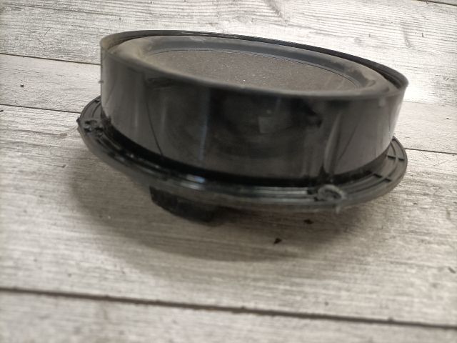 bontott VW POLO IV Bal első Hangszóró
