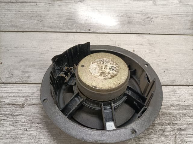 bontott VW POLO IV Bal első Hangszóró