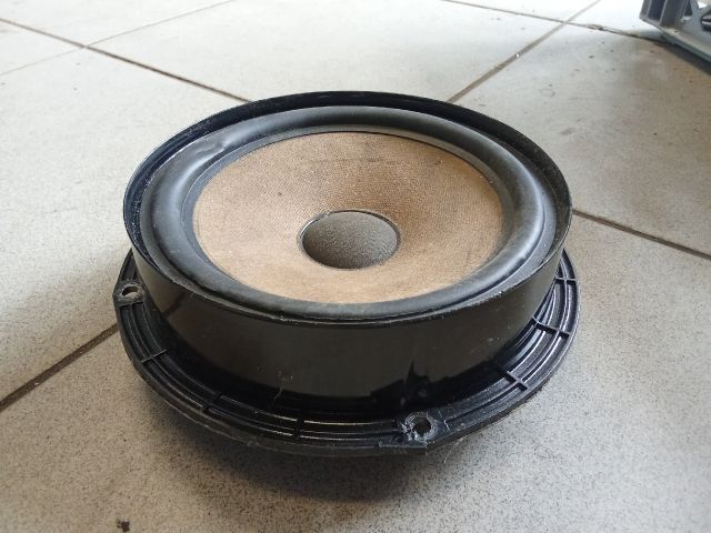 bontott VW POLO IV Bal első Hangszóró