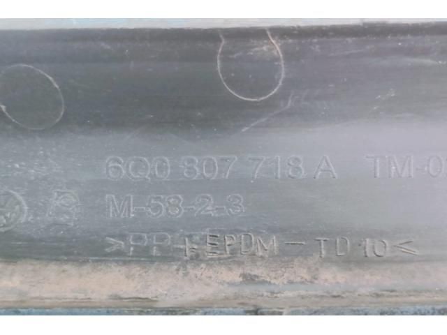 bontott VW POLO IV Bal első Lökhárító Díszléc