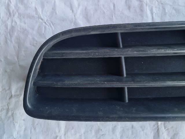 bontott VW POLO IV Bal első Lökhárító Vakborítás