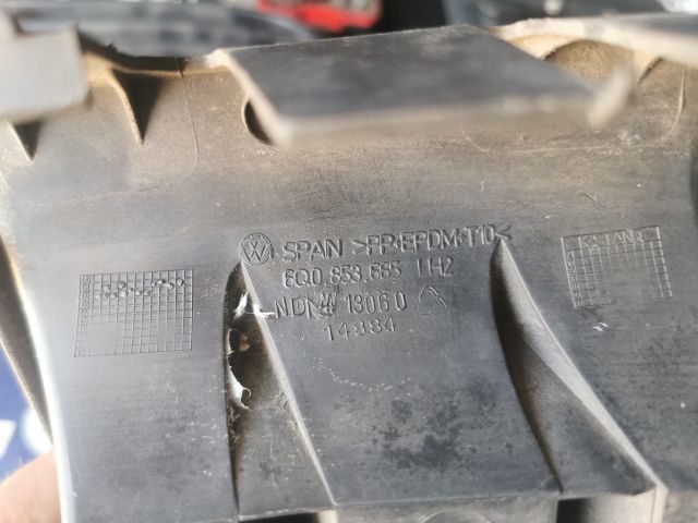 bontott VW POLO IV Bal első Lökhárító Vakborítás