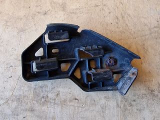 bontott VW POLO IV Bal első Oldal Lökhárító Tartó (Műanyag)