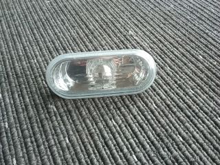 bontott VW POLO IV Bal első Sárvédő Irányjelző