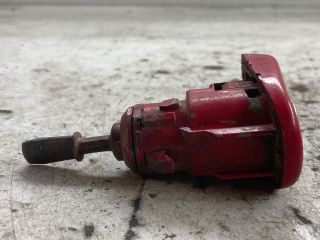 bontott VW POLO IV Bal első Zárbetét