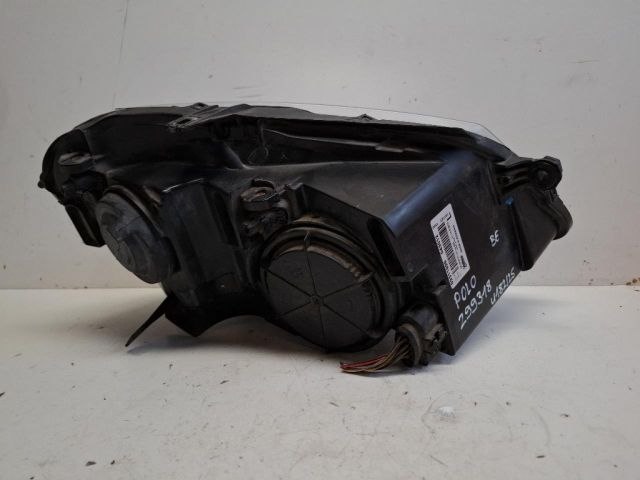 bontott VW POLO IV Bal Fényszóró