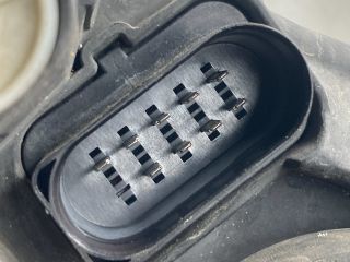 bontott VW POLO IV Bal Fényszóró