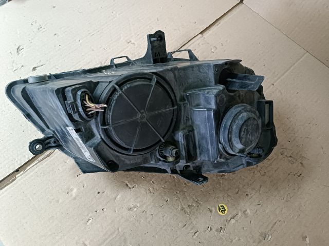 bontott VW POLO IV Bal Fényszóró