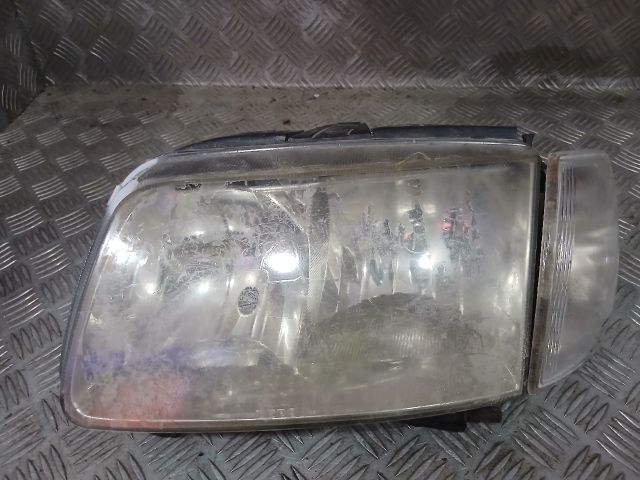 bontott VW POLO IV Bal Fényszóró