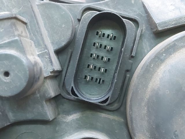 bontott VW POLO IV Bal Fényszóró