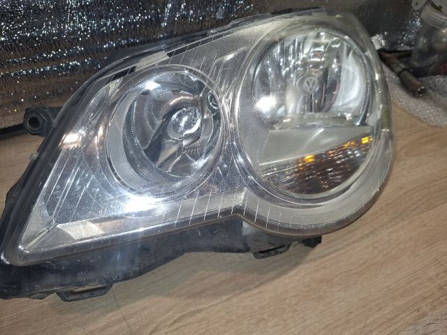 bontott VW POLO IV Bal Fényszóró