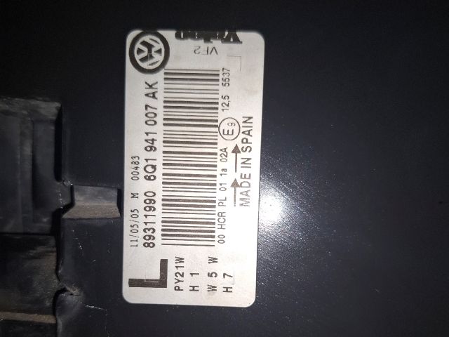 bontott VW POLO IV Bal Fényszóró