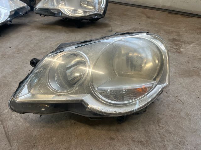 bontott VW POLO IV Bal Fényszóró