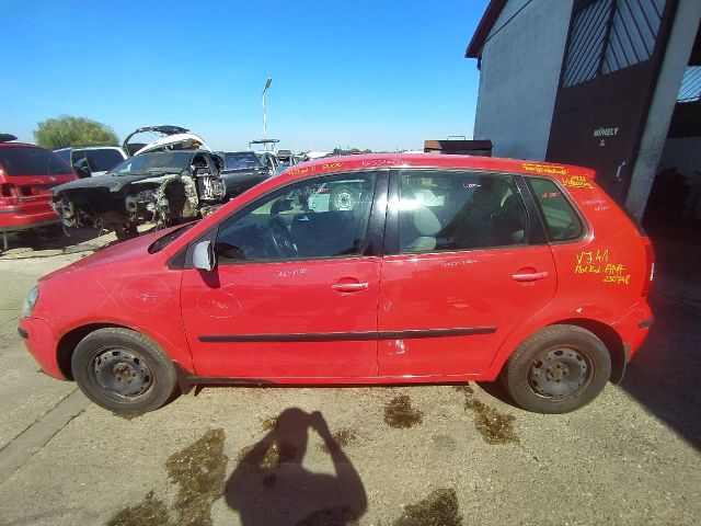 bontott VW POLO IV Bal Fényszóró