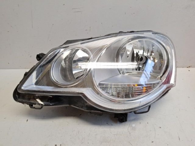 bontott VW POLO IV Bal Fényszóró