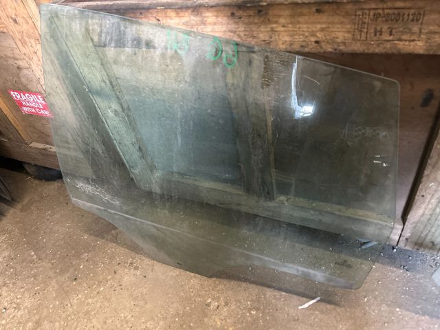 bontott VW POLO IV Bal hátsó Ablak