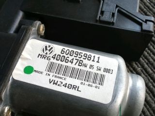 bontott VW POLO IV Bal hátsó Ablakemelő Motor