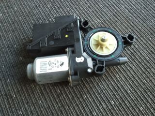 bontott VW POLO IV Bal hátsó Ablakemelő Motor