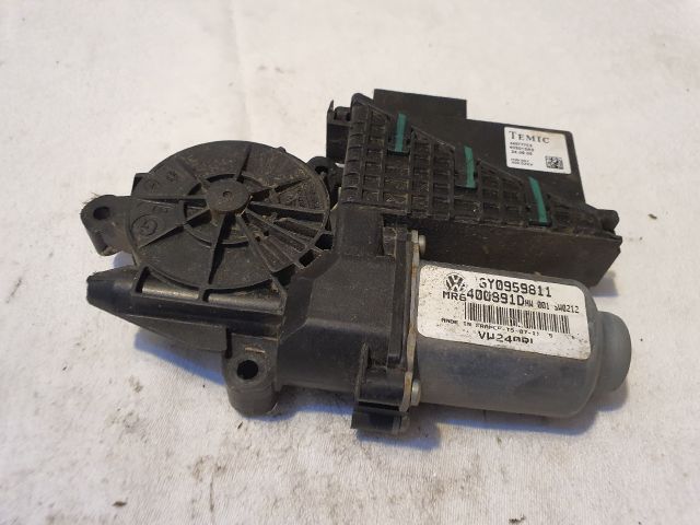 bontott VW POLO IV Bal hátsó Ablakemelő Motor